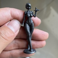 Statua ragazza nera ottone