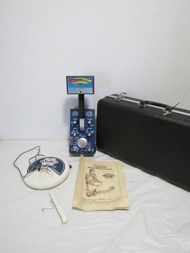 Metal detector vintage bianco