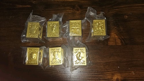 Saint seiya gashapon myth gold - saint,