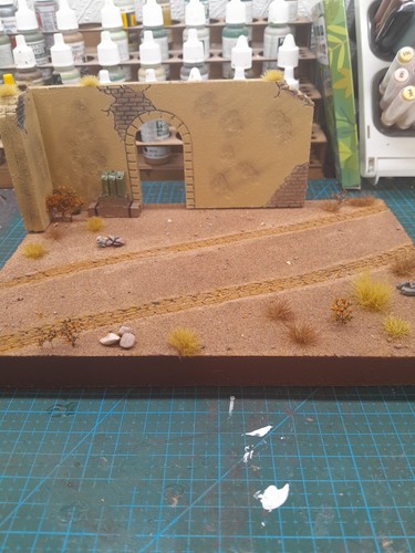 Diorama base a tema - base,