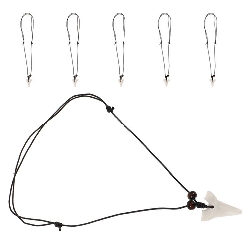 Collana con ciondolo - a, forma