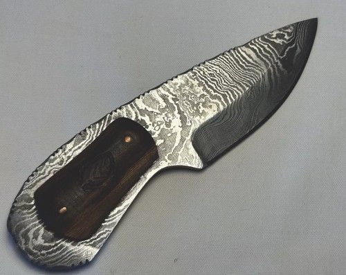 Coltello damascato fatto - coltello, a