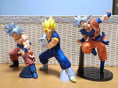 Dragon ball goku figure - figure, di