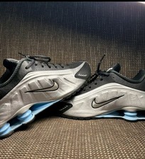 Nike Shox R4 argento