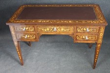 SCRIVANIA RIPIANO IN PELLE CON