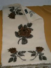 Tappeto Scendiletto  ,in soffice pura lana vergine Merinos-TERMAMED-nuovo