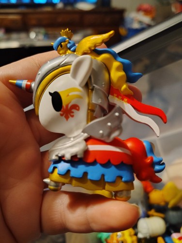 Figurina tokidoki unicorno - tokidoki,