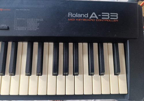 Roland midi keyboard - roland, a-33