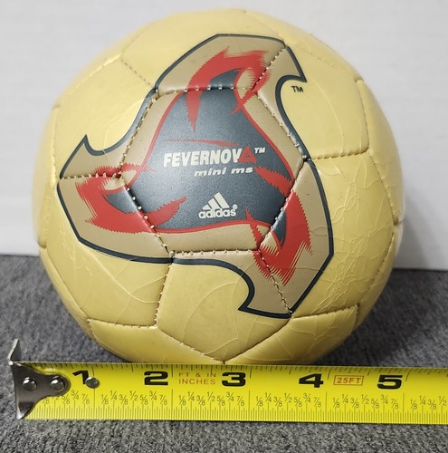 Raro pallone calcio adidas - da,