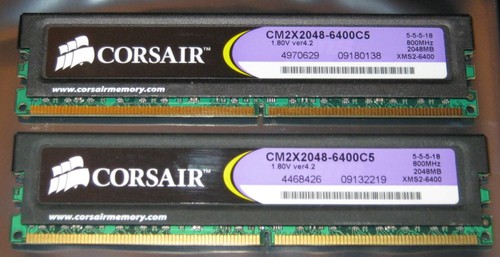 Kit 4gb corsair - 4gb, ram