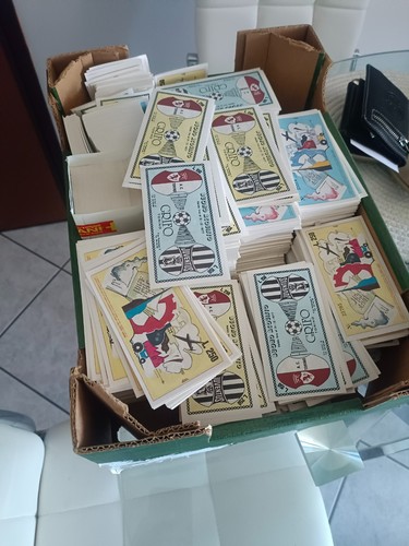 Lotto circa 7500 buoni - 7500,