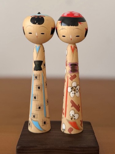 Piccola bambola kokeshi - piccola,