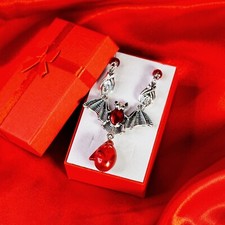 Berserk Behelit Collana Necklace Goth Girl Griffith Pendente Bejelit Gift Guts