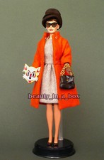 Audrey Hepburn Barbie bambola