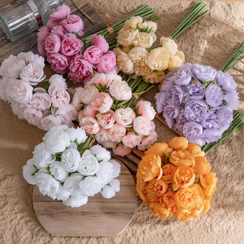 Bouquet fiori peonia - di,