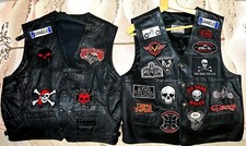 Coppia di Gilet in Pelle con toppe per motociclista