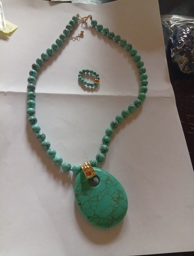 Collana anello pietre dure - e,
