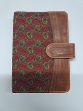 ? Agenda Vintage in Tessuto e Pelle – Eleganza senza tempo