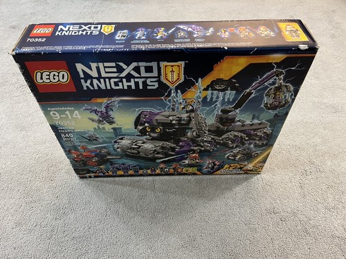 Lego nexo knights - nexo, quartier