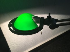 Lampada da terra da tavolo LucePlan modello BERENICE riflettore verde (vetro) Artemide Flos