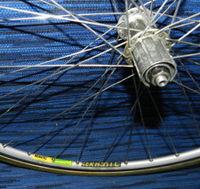 RUOTA POST. MOZZO CARBONIO -