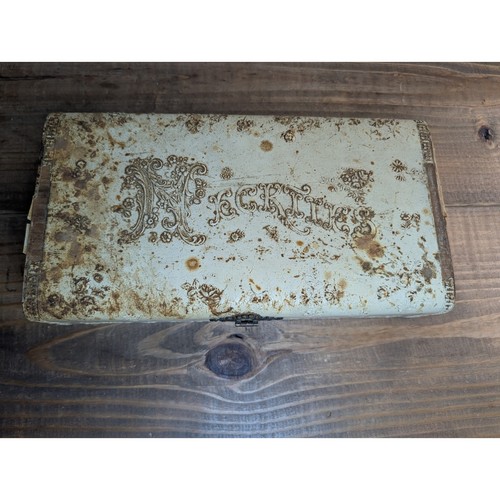 Antica scatola cravatta