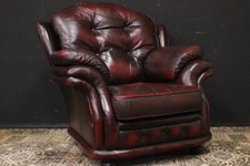 Stupenda poltrona originale inglese / schienale alto / pelle bordeaux / rosso
