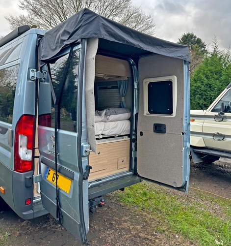Tenda sole porta fienile - da,