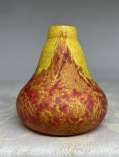 DAUM NANCY VASE MARMOREEN ART