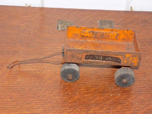 Carrello giocattolo vintage