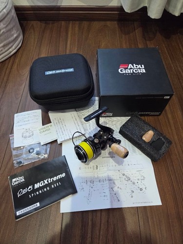 Near mint abu garcia revo - mint,