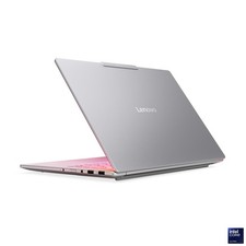 Lenovo Yoga Pro 7 computer