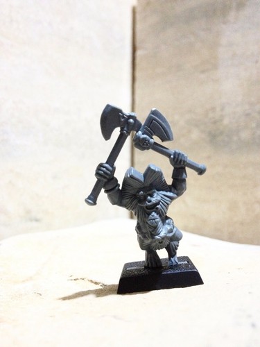 Guerriero nano sventratore - guerriero,