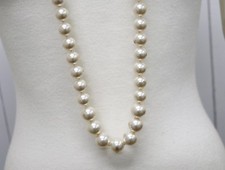 Chanel costume bianco - costume, perle