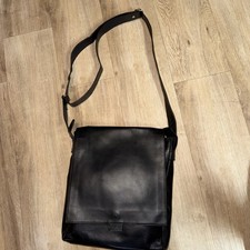 Borsa Zara tracolla uomo nera