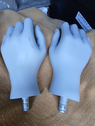 Manichino uomo grigio coppia