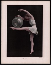 Folies Bergère Paris 1928