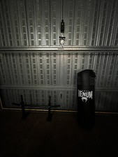 Sacco Da Boxe VENUM + Barra Traz
