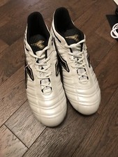 Tacchetti/scarpe Diadora