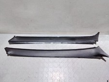 2 coprimontanti anteriori neri per Fiat Uno tutti i modelli dal 1983.  [236.24]