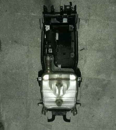 Suzuki gsr 600 2005 - 2005, 2012