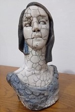 Busto in ceramica Raku
