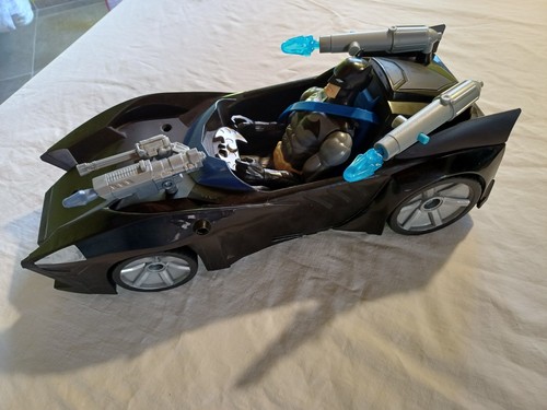 Batmobile unlimited black con - batmobile,