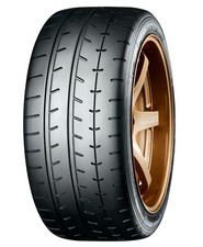 YOKOHAMA ADVAN A052 265/35R18