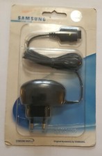 Alimentatore carica batteria