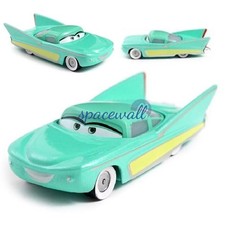 Disney Pixar Cars 2 Flo 1:55 modellino pressofuso auto giocattolo ragazzo regal