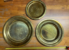 SET Tre piatti in ottone cm 35