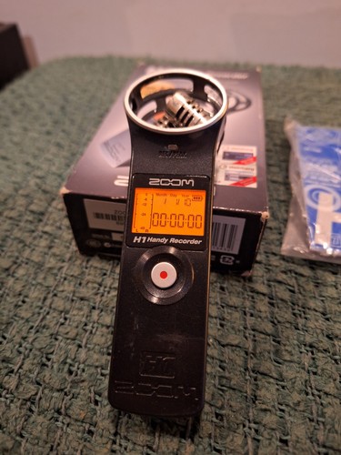 Zoom pratico registratore - pratico,