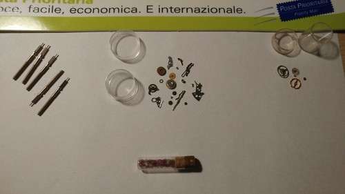 Lotto ricambi per orologi - di,