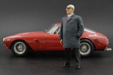 Enzo Ferrari (2) Figura per 1:18 HotWheels 250 125 F2 BBR   !! NO CAR !!